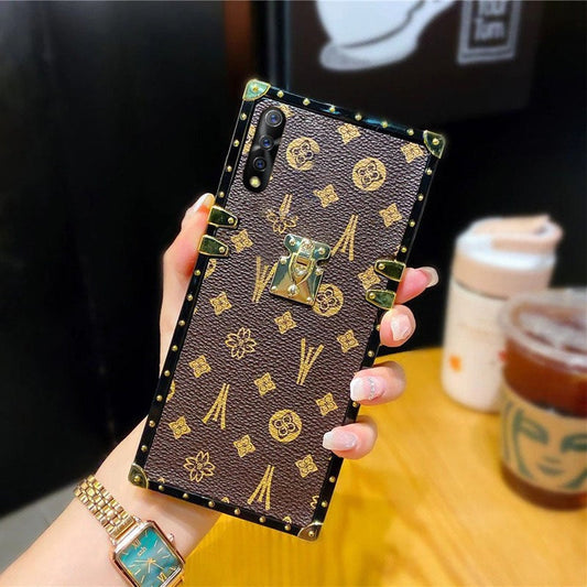 [ FREE SHIPPING] LV MONOGRAM CANVAS SQUARE TRUNK DESIGN CASE FOR VIVO S1
