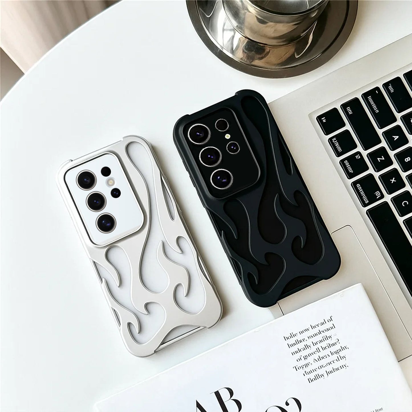 [FREE SHIPPING] FLAME SHAPED HOLLOWED FROSTED PHONE COVER SAMSUNG S23 ULTRA